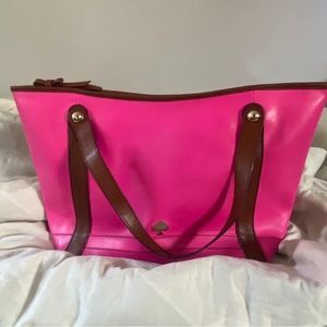 🩷Kate Spade ♠️ Tote in Barbie Pink 🩷